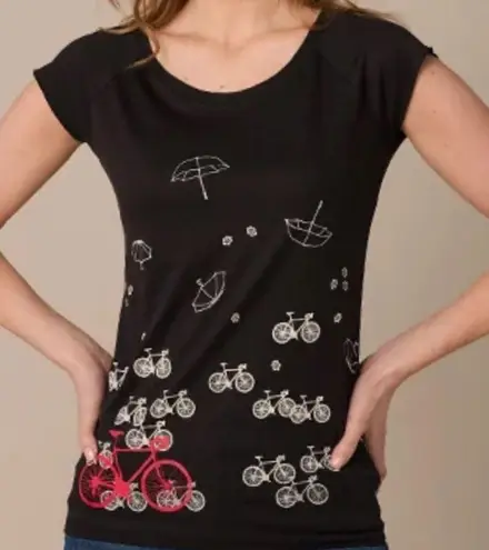 Black Bamboo Bike Umbrella Print Black Sleeveless Top Casual Comfy T