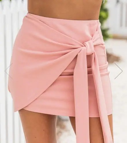 Pink Lily  skirt size small