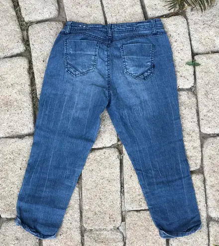 Uproar denim embroidered patchwork capri pants