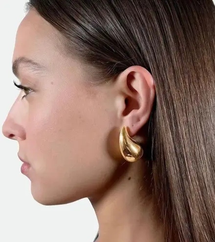 Teardrop Earrings Gold