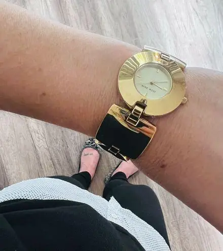 Nine West  Chunky Gold Tone Watch stainless steel vintage inspired