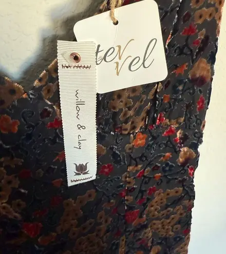 Willow & Clay Floral Print Velvet Burnout Babydoll Mini Dress V-Neck Small