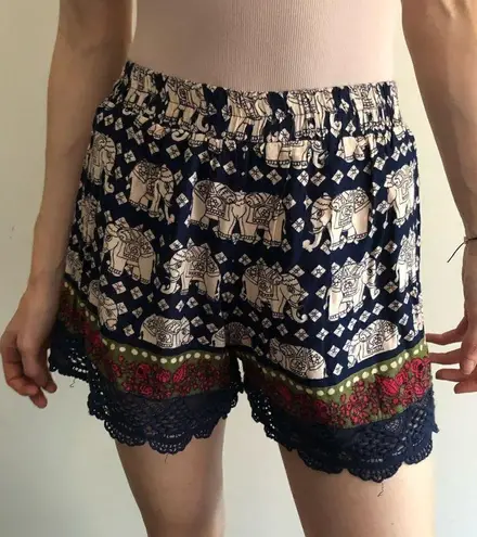 3/$20 linen made in India Boho Elephant Summer Shorts Size M Vintage Vacation Blue Size M