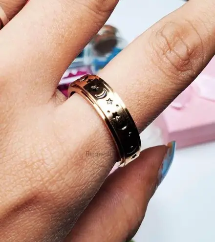 Zales Galaxy Spinner Ring, RoseGold Rotatable Ring, Moon, Star/Moon Fidget Size 6