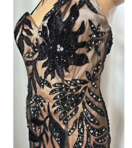 Dave and Johnny Black Gold Sequin Mermaid Gown - Size 1/2