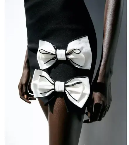 ZARA NWT Black bow front mini dress with white contrasting bows