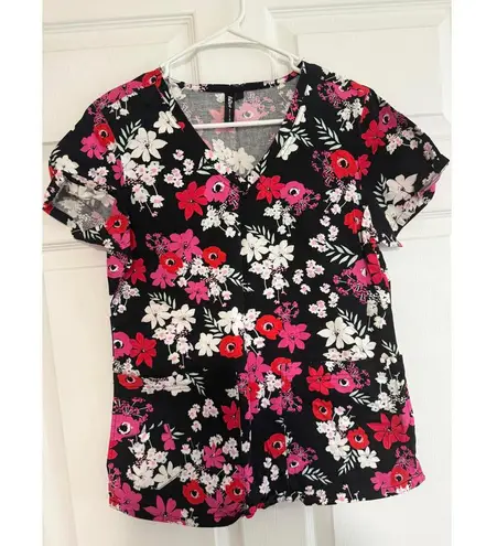 Koi Floral Print Scrub Top, Size Small Black