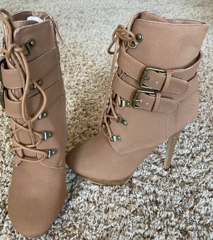 Shoedazzle Heels