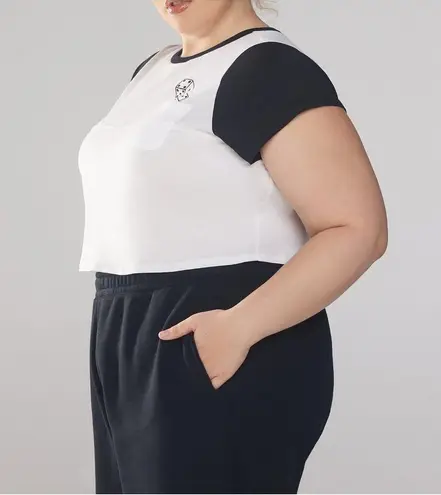 Savage X Fenty Essential Racer Baby Pocket Tee - Size 1X - White/Black - NWT