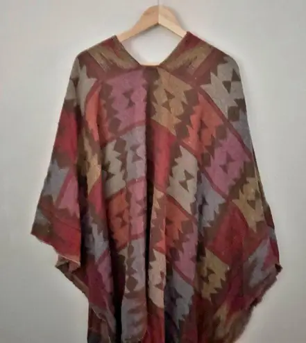 UNBRANDED | Red Brown Blue Orange Pink Yellow Rainbow Southwest Style Poncho | O Size undefined