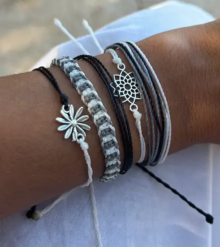 ◻️🔳NEW Pura Vida Inspired/ /Black&White/ Set 5 Handmade Adjustable Bracelets Black