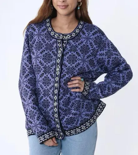 Vintage LL Bean Purple Nordic Snowflakes Button Wool Cardigan Sweater Size SMALL