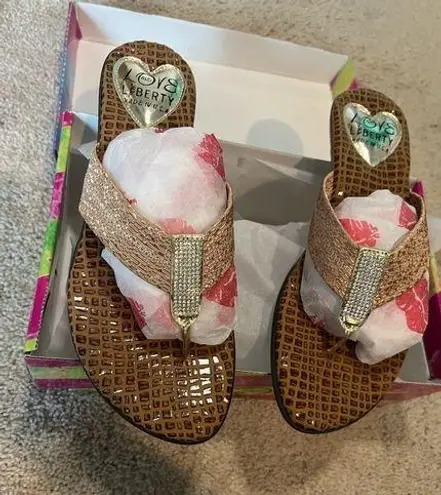 Love and Liberty Made in USA NEW Gold Low Heel Flip Flop Bling Sandals Size 10