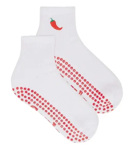 Souls. Spicy Grip Socks in White Red Medium/Large New Womens Barre Yoga