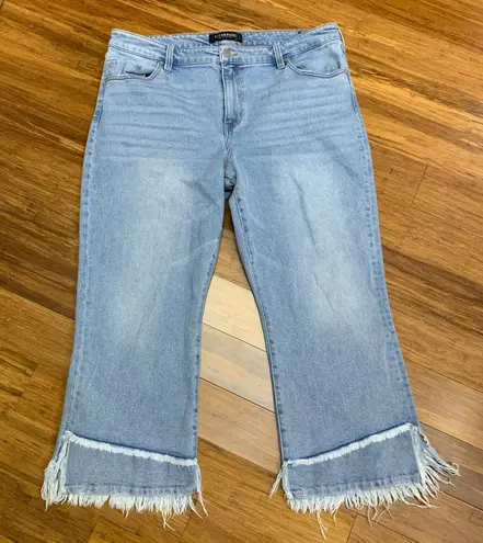 Liverpool Los Angeles Hannah Crop Flare Jeans Fringe Hem Light Wash Size 16 Blue