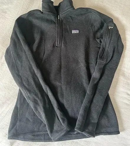 Patagonia  black quarter zip