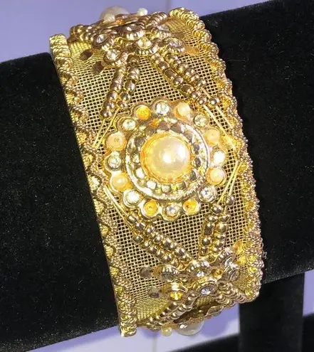 Gold Tone Mesh Rhinestone Faux Pearl Boho Retro Chunky Bangle Bracelet