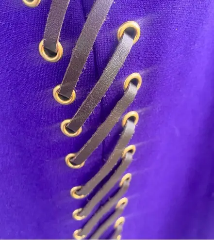 Carmen Marc Valvo "Aspen" Sleeveless Sheath Knee-Length Dress