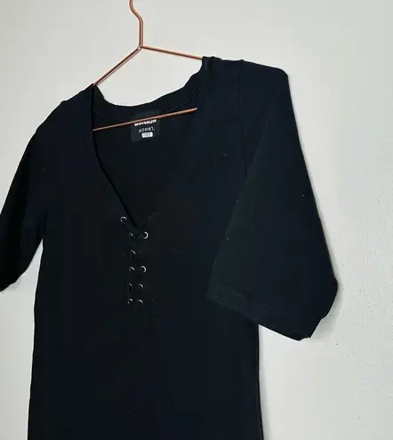 MONROW MOMMY Women's Black Lace Up Front T