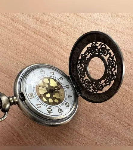 Steampunk Pocket Watch Beautiful Brass Color Case Scroll Motif Back White Dial