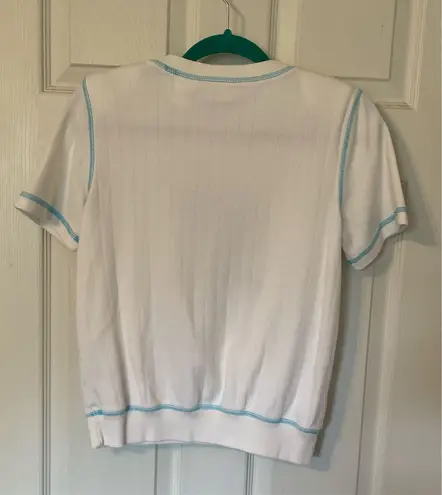 Alfred Dunner Petite Vintage Alfred Dunner Top with Embroidered Flower Pot