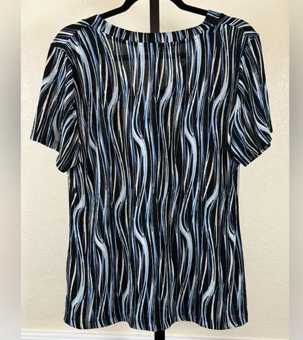 JM Collection Women’s Chic Modern Abstract Blue Black Blouse Stretchy Knit Chic Shirt Large