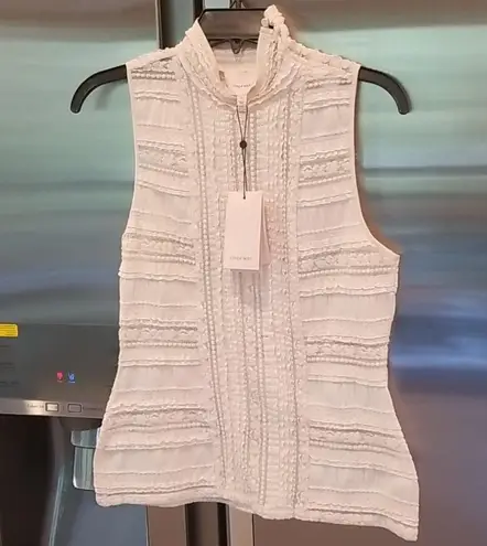 Cinq à Sept 💕CINQ A SEPT💕 Antonia Sleeveless Lace Turtleneck