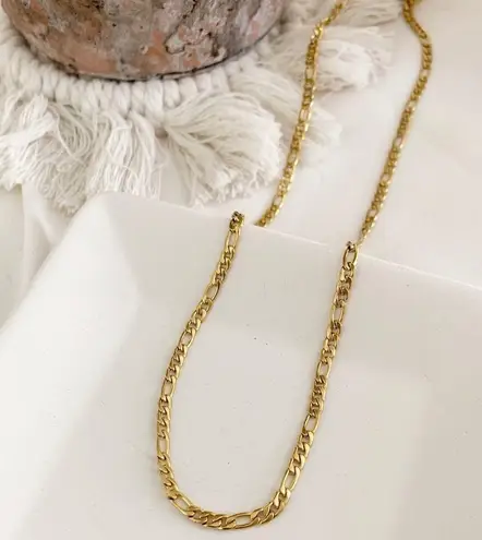 Gold 3mm Figaro Chain Link Necklace