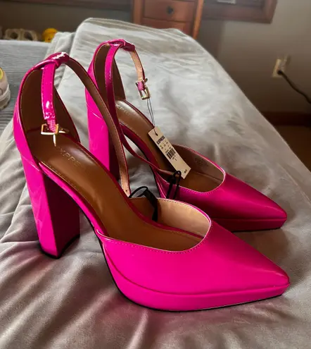 EXPRESS Chunky High Heels