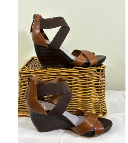 Johnston & Murphy Women's Wedge Sandals Brown/Tan Size 8M