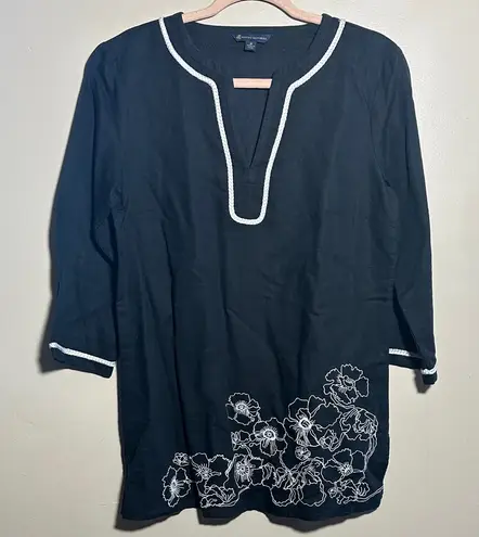 Brooks Brothers Black White Embroidered Top | Medium