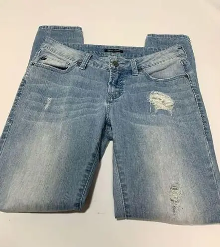 Dear John  Jenna distressed jean size 26P ￼