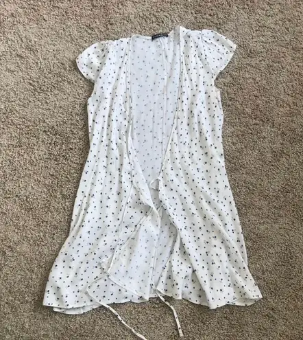 Brandy Melville Robbie Dress