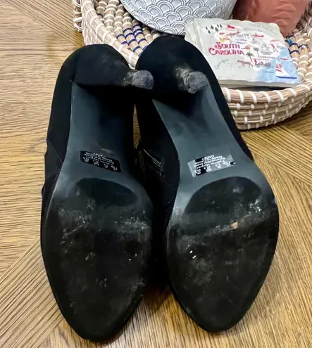 Fergalicious Fergie Womens Cacey Ankle Booties Black Almond Toe Side Zipper Size 7.5