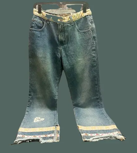 Joujou Y2K vintage Stylish Blue Jeans with Embellished Hem size 9/10