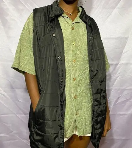 Button down black puffer vest - Image 1