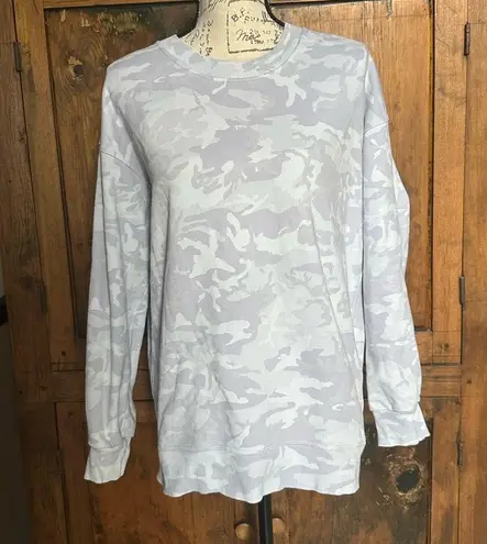 Lululemon  Perfectly Oversized Crew Incognito Camo Alpine White Multi Size 4