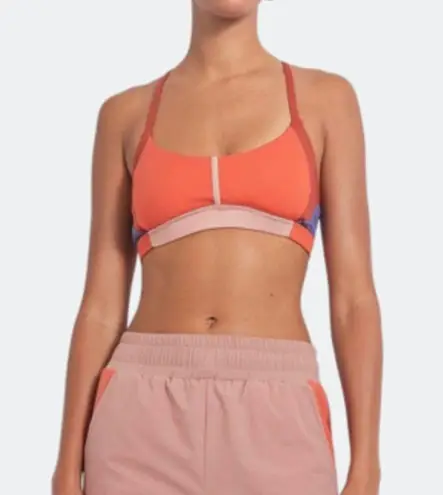 MAGNLENS Colorblock Racerback Sports Bra Red (Small) colorful workout athleisure