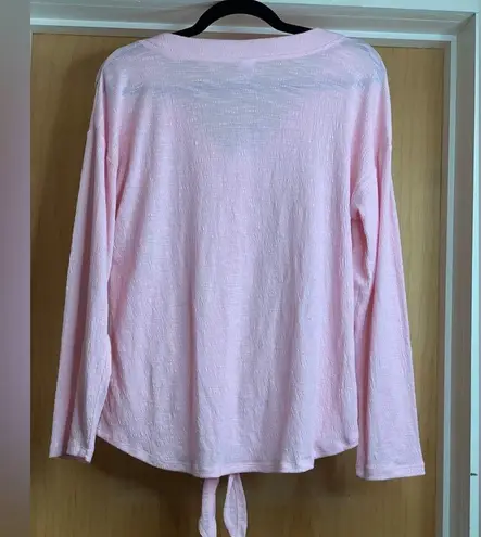 Arizona Jeans Arizona Jean Company Pink Button-Down Tie Front Top. Size-2XL