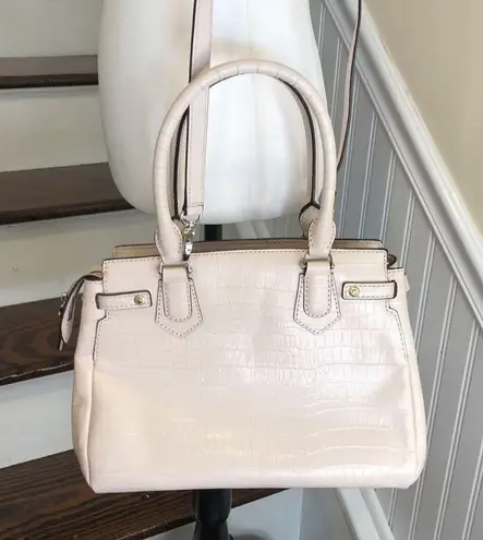 Henri Bendel CARLYLE Crocodile Leather Top Handle Crossbody Strap Mint Condition