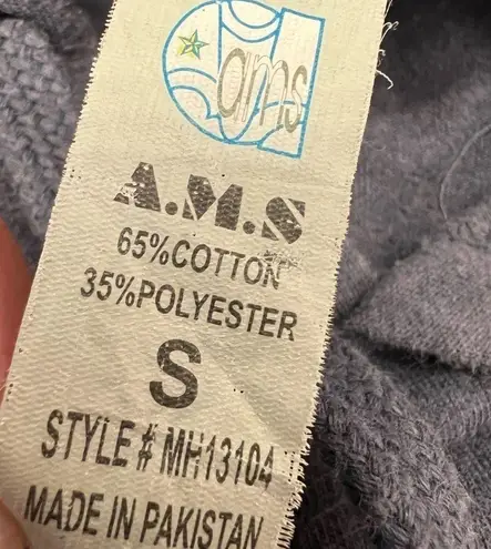 Dolly Parton Guts, Grits & Lipstick dark gray pullover hoodie, size S