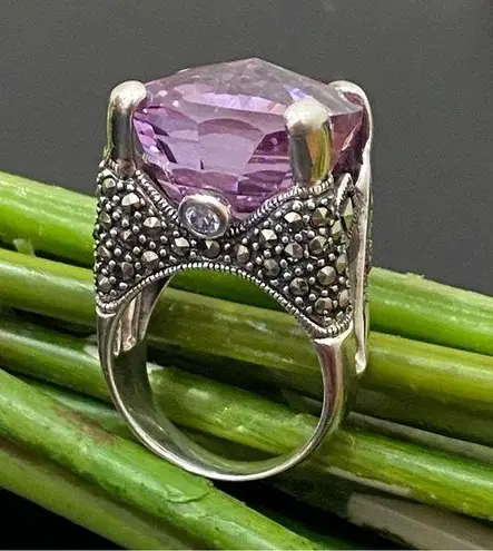 Amethyst Vintage Purple & Marcasite 925 Sterling Silver 16mm Cocktail Ring Sz 8