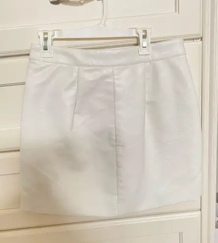 Forever 21 white leather skirt