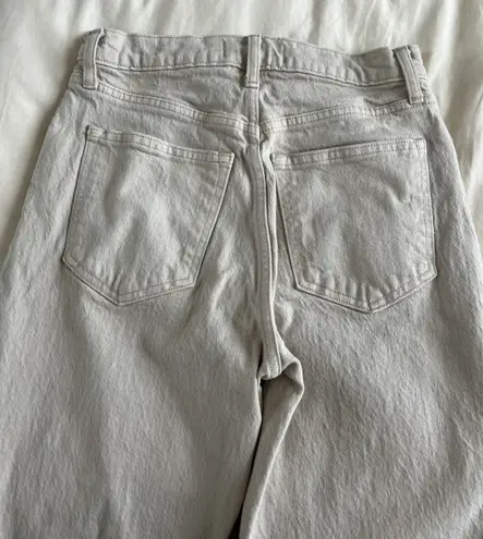 Abercrombie & Fitch Ultra High Rise 90s Straight Jean