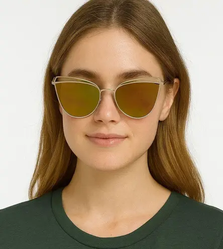 Claire’s Gold Metal Cat Eye Sunglasses with Mirrored Lenses – Women’s