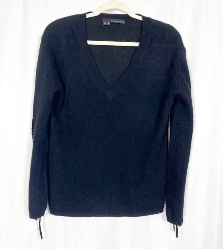 360 Cashmere  Numi Cashmere Lace Up Sleeves Jumper V Neck Sweater: Black