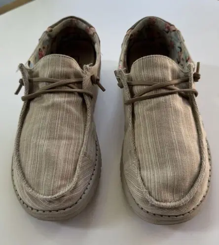 Hey Dude Wendy Rodeo Cactus Embroidered Slip-on Women’s Shoes Size 10