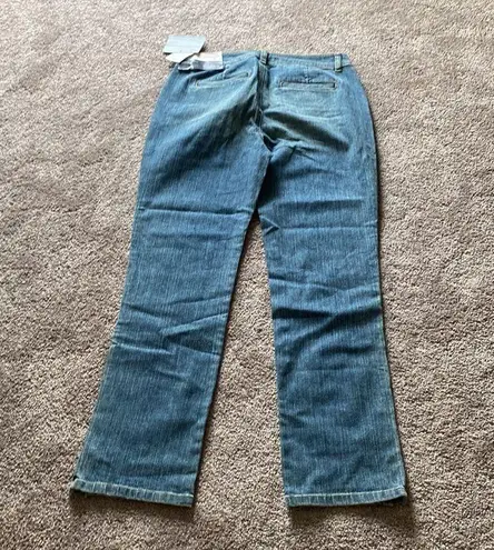 Liz Claiborne  Jeans SIZE 4P