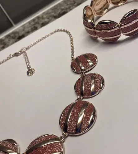 Monet Set Of Signed Gold Tone / Glitter Necklace / Stretchy Stretch Bracelet