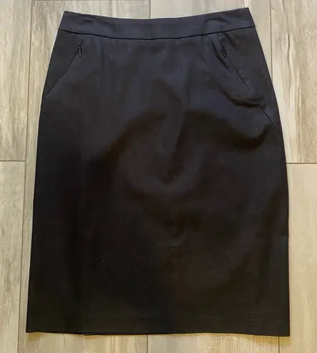 New York & Co Dark Charcoal Gray Metallic Sheen Pencil Skirt, size 2